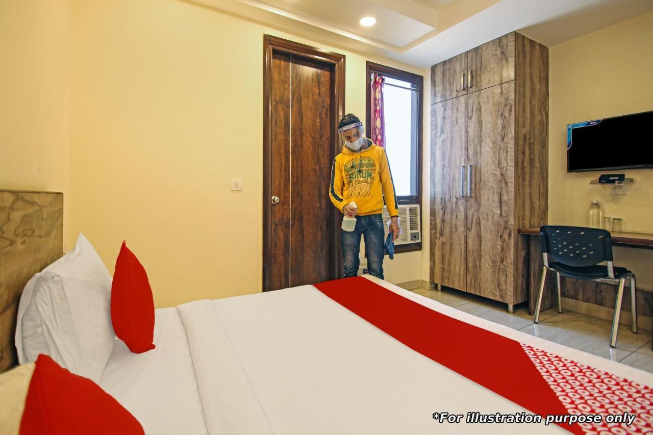 Oyo Flagship 13885 Metro Residency Hotell Mumbai Eksteriør bilde