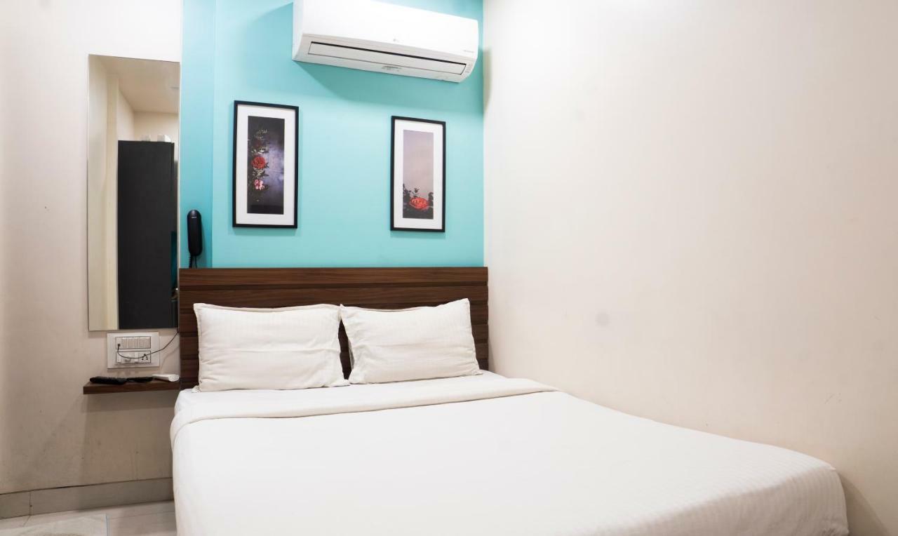 Oyo Flagship 13885 Metro Residency Hotell Mumbai Eksteriør bilde